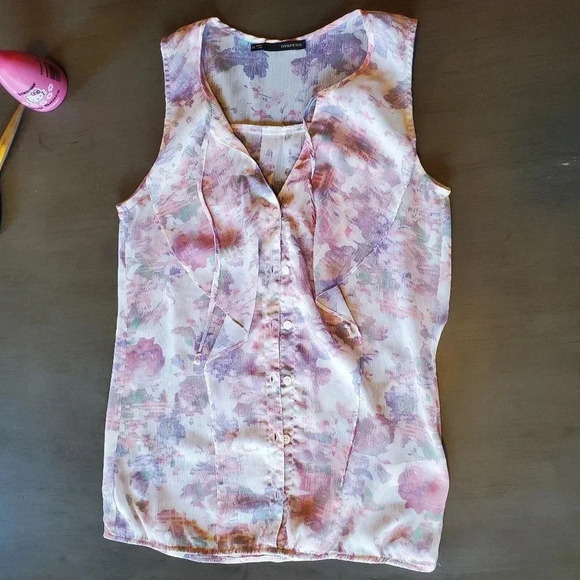 MAURICES | Sleeveless Button Up Top in Abstract Floral sz XS - Picture 6 of 11